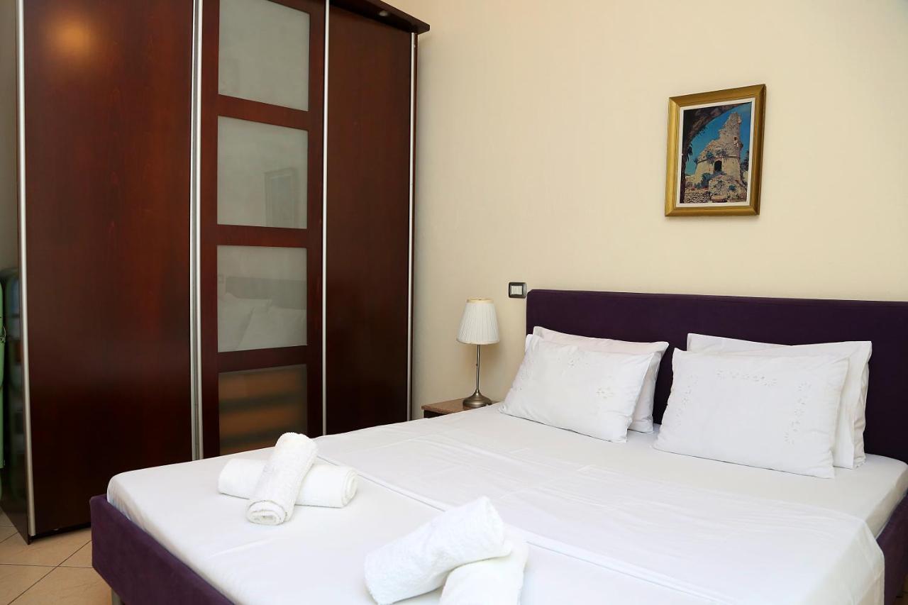 Apartments Athina Orikum Extérieur photo
